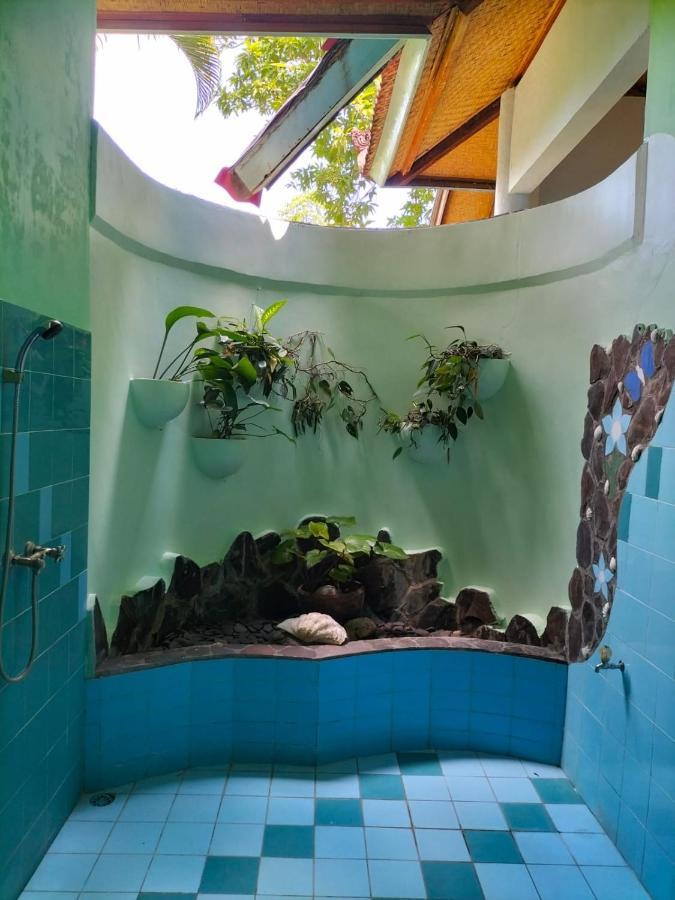Sananda Bungalow لوفينا المظهر الخارجي الصورة