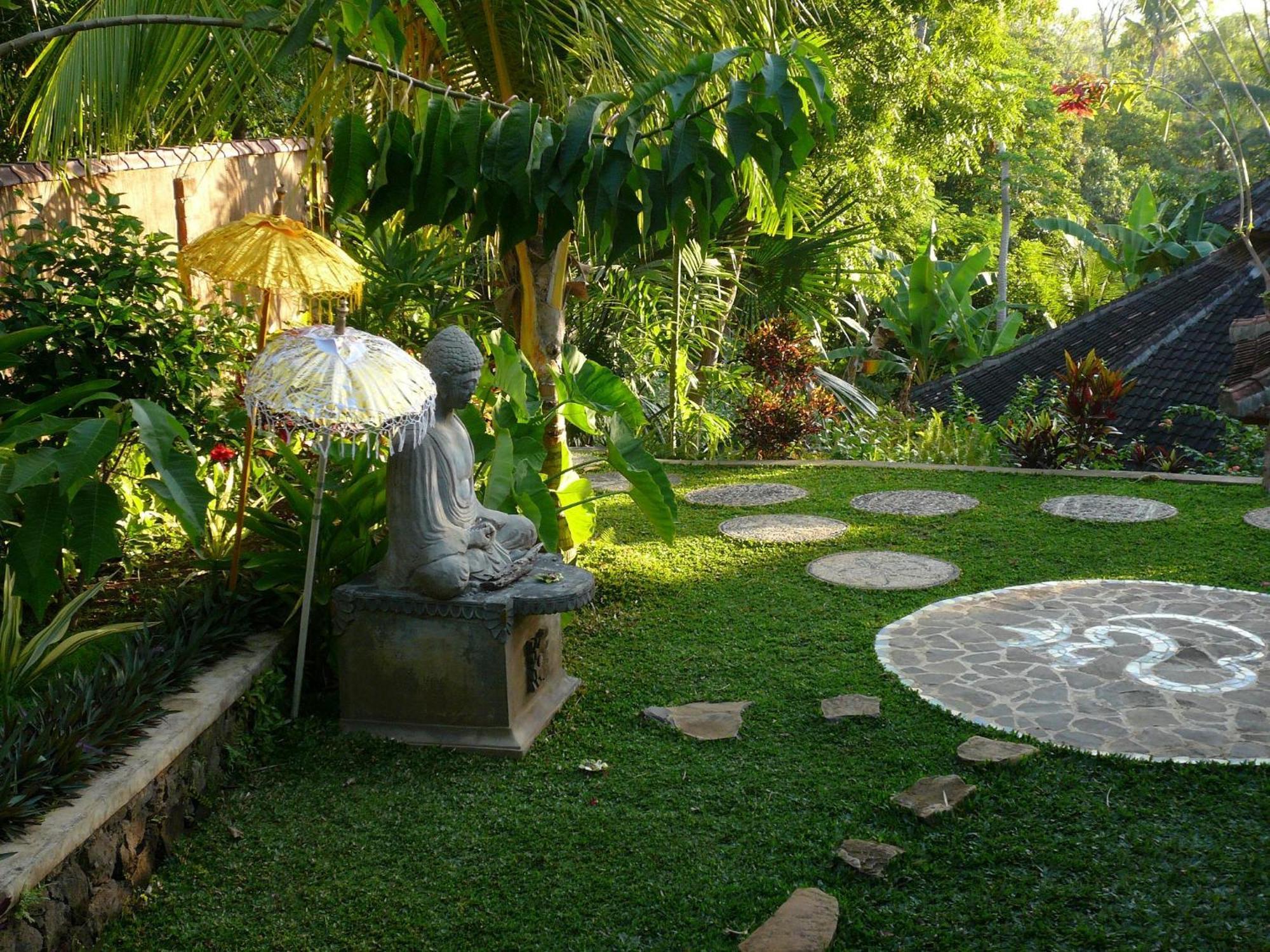 Sananda Bungalow لوفينا المظهر الخارجي الصورة