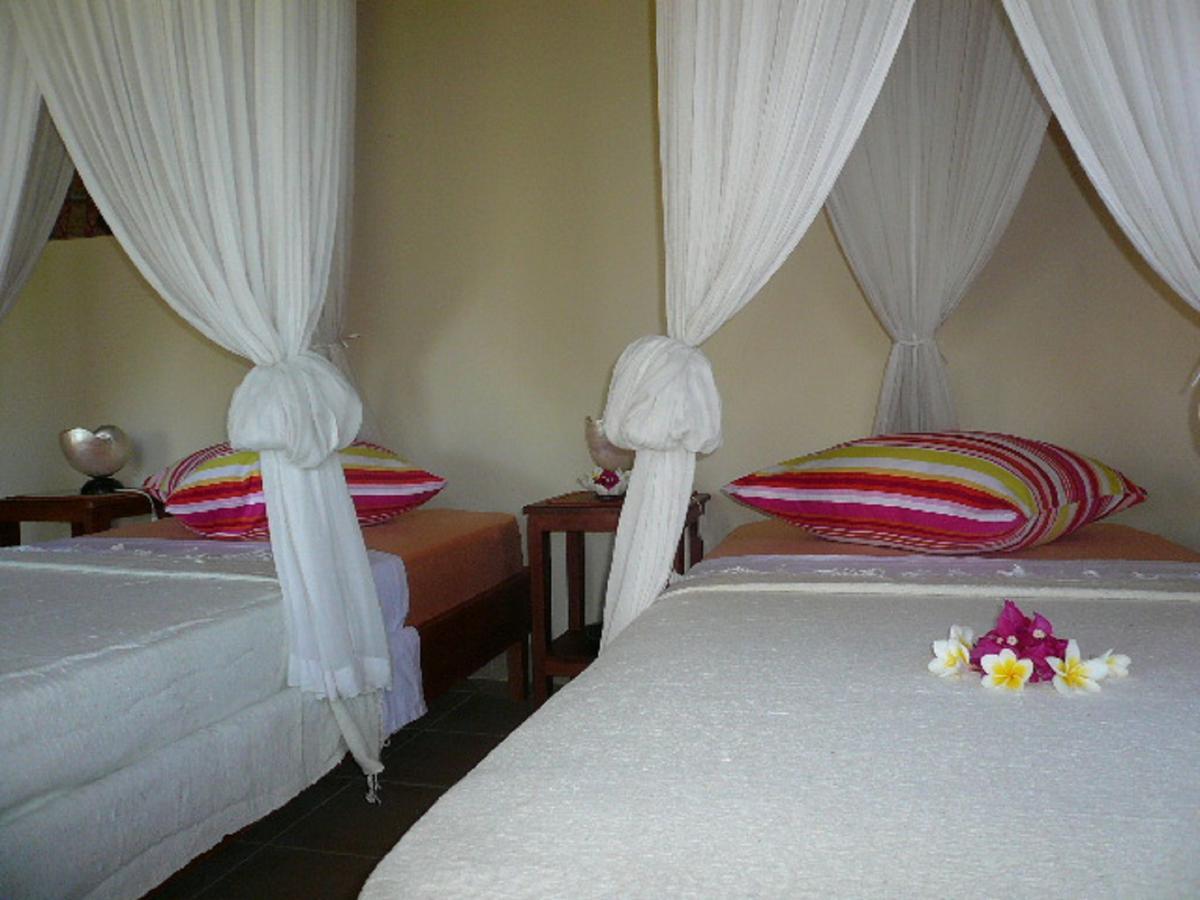 Sananda Bungalow لوفينا الغرفة الصورة